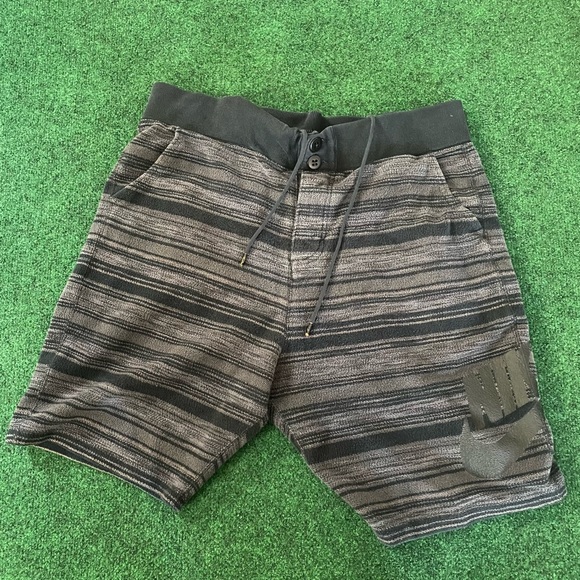 Nike sweat fleece shorts - Picture 1 of 7